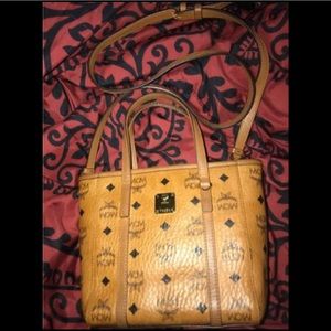 Mcm Hand/cross over bag